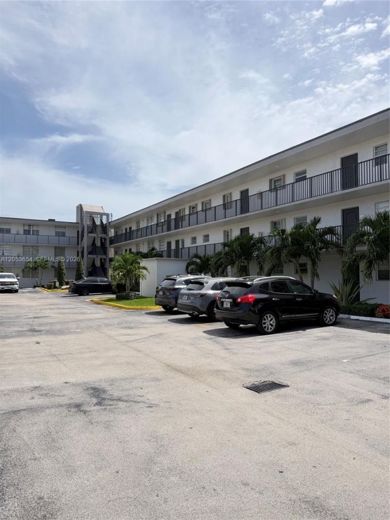 14185 SW 87th St , Unit 212A, Miami, FL 33183 Photo