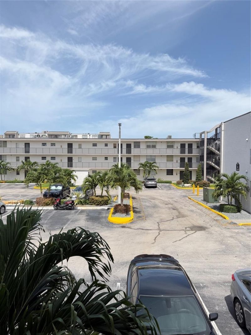 14185 SW 87th St , Unit 212A, Miami, FL 33183 Photo