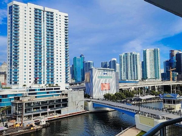10 SW South River Dr , Unit 802, Miami, FL 33130