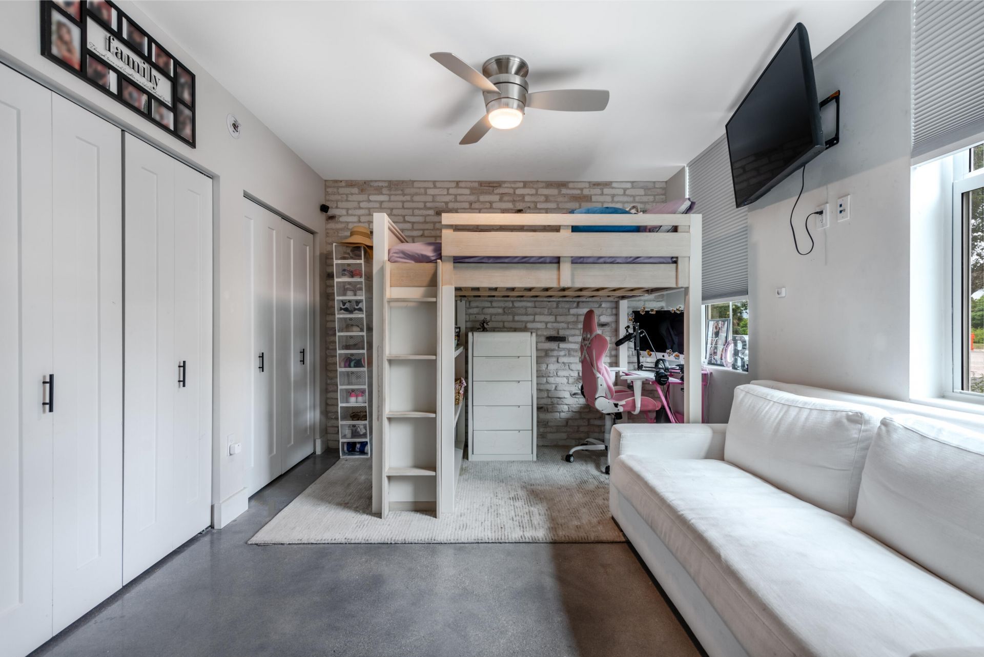 636 Fern Street, West Palm Beach, FL 33401 Photo