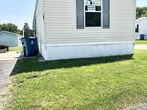 7604 Red Arrow Highway, Unit 182, Watervliet, MI 49098