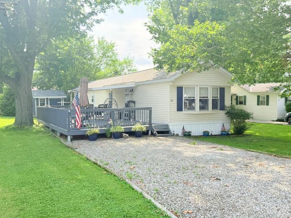 1600 N Buck Road, Unit 39, Marblehead, OH 43440