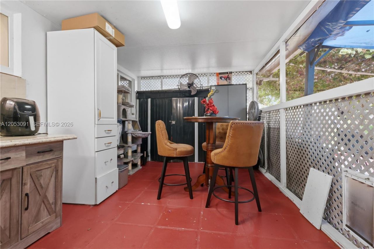 1465 NW 68th Ter , Margate, FL 33063 Photo