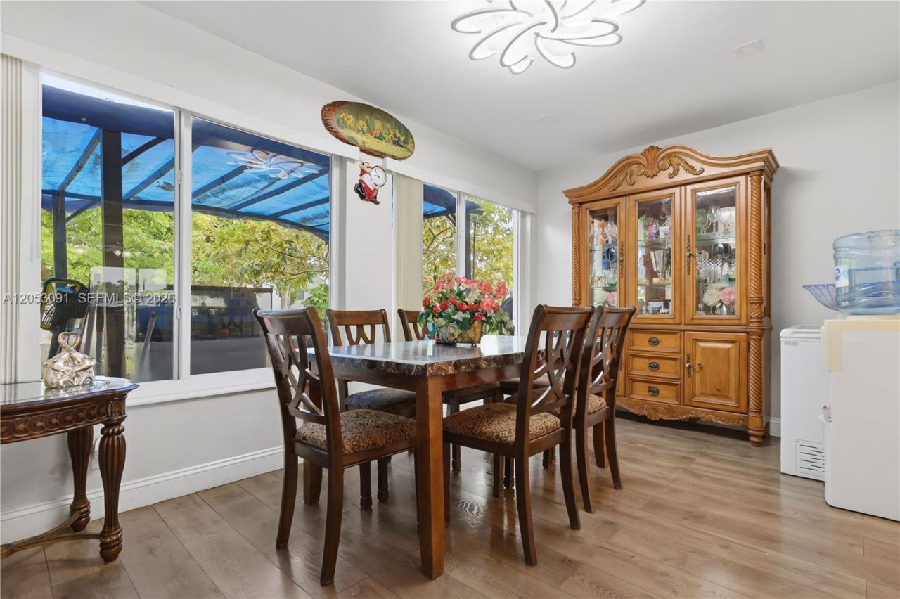 1465 NW 68th Ter, Margate, FL 33063 Photo