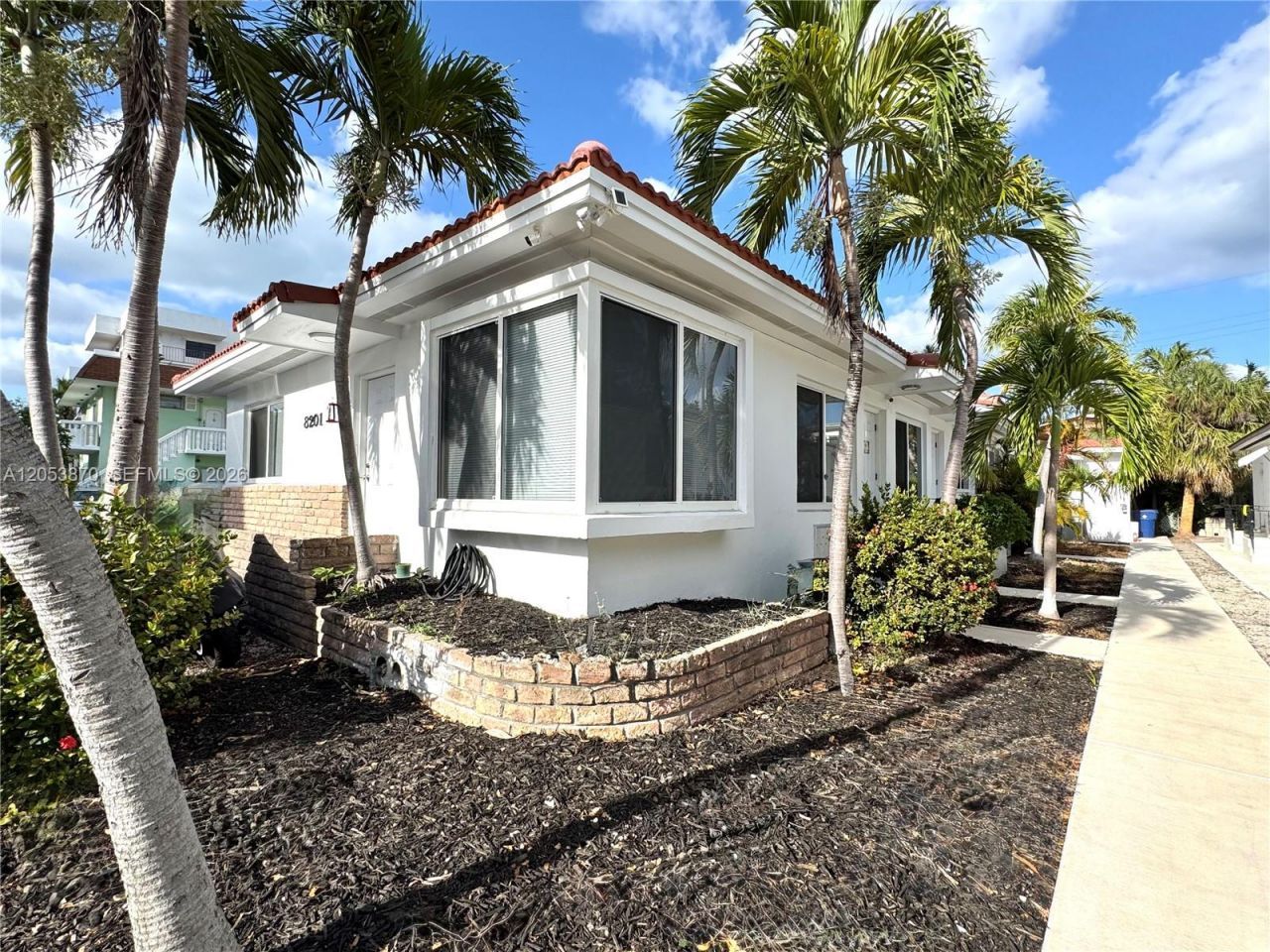 8201 Abbott Ave , Unit 1, Miami Beach, FL 33141 Photo