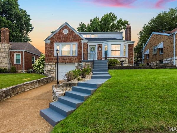 9111 Lucia Drive, Affton, MO 63123
