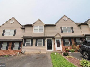 217 QUAKING ASPEN LANE, MARIETTA, PA 17547