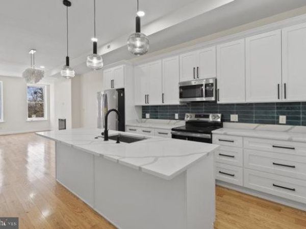 636 N CARROLLTON AVENUE, Unit A, BALTIMORE, MD 21217