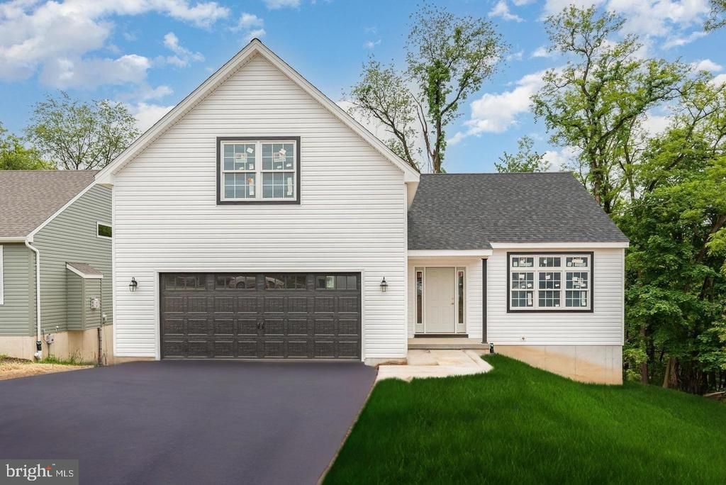 467 KELKER ST , OBERLIN, PA 17113