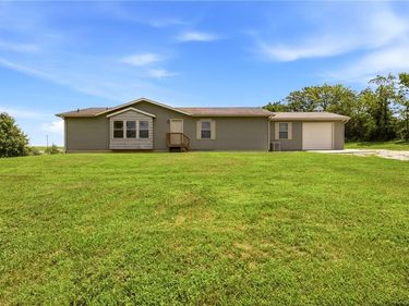 13520 S Sam Moore Road, Lone Jack, MO 64070