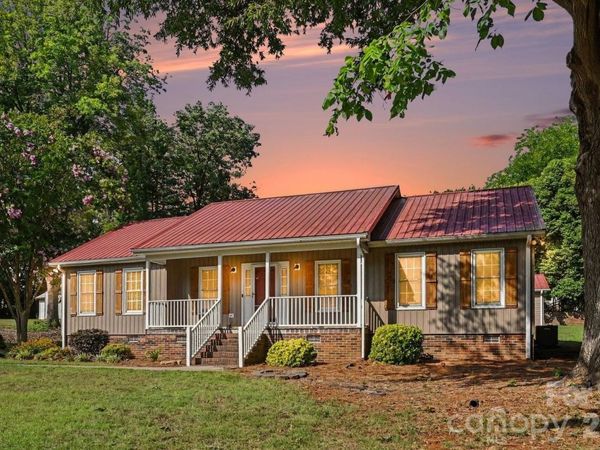 1905 Stokes Ferry Road , Salisbury, NC 28146