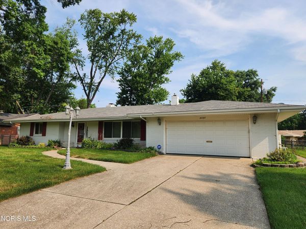5122 Macklyn Drive, Toledo, OH 43615