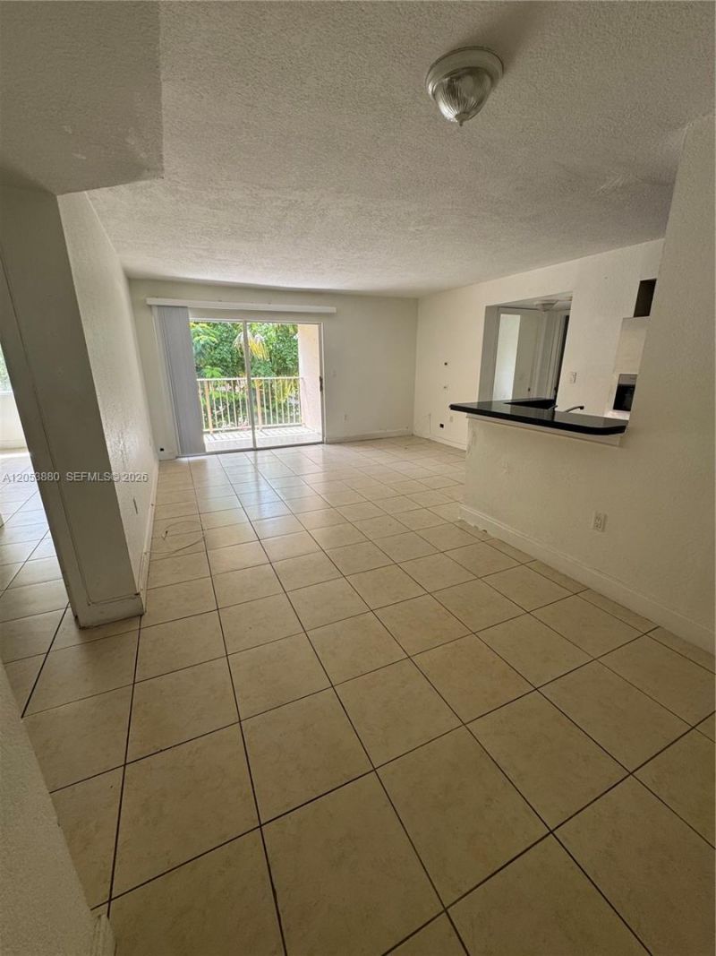 15241 SW 80th St, Unit 310, Miami, FL 33193 Photo