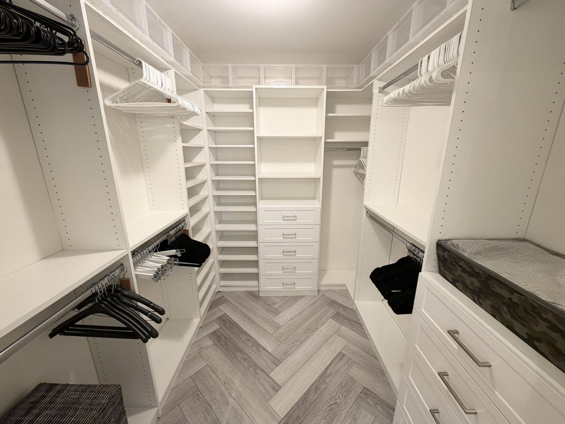 300 S Biscayne Boulevard, Unit T-2208, Miami, FL 33131 Photo