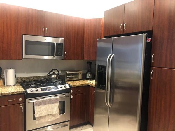 3020 NW 125th Avenue, Unit 315, Sunrise, FL 33323