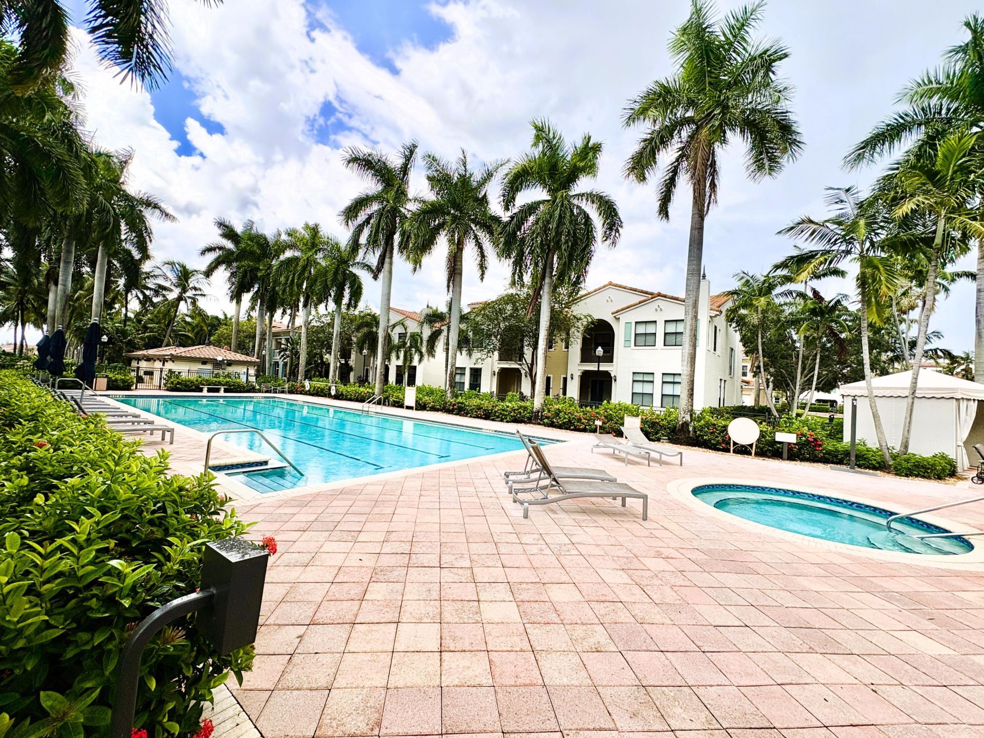 3020 NW 125th Avenue, Unit 315, Sunrise, FL 33323 Photo