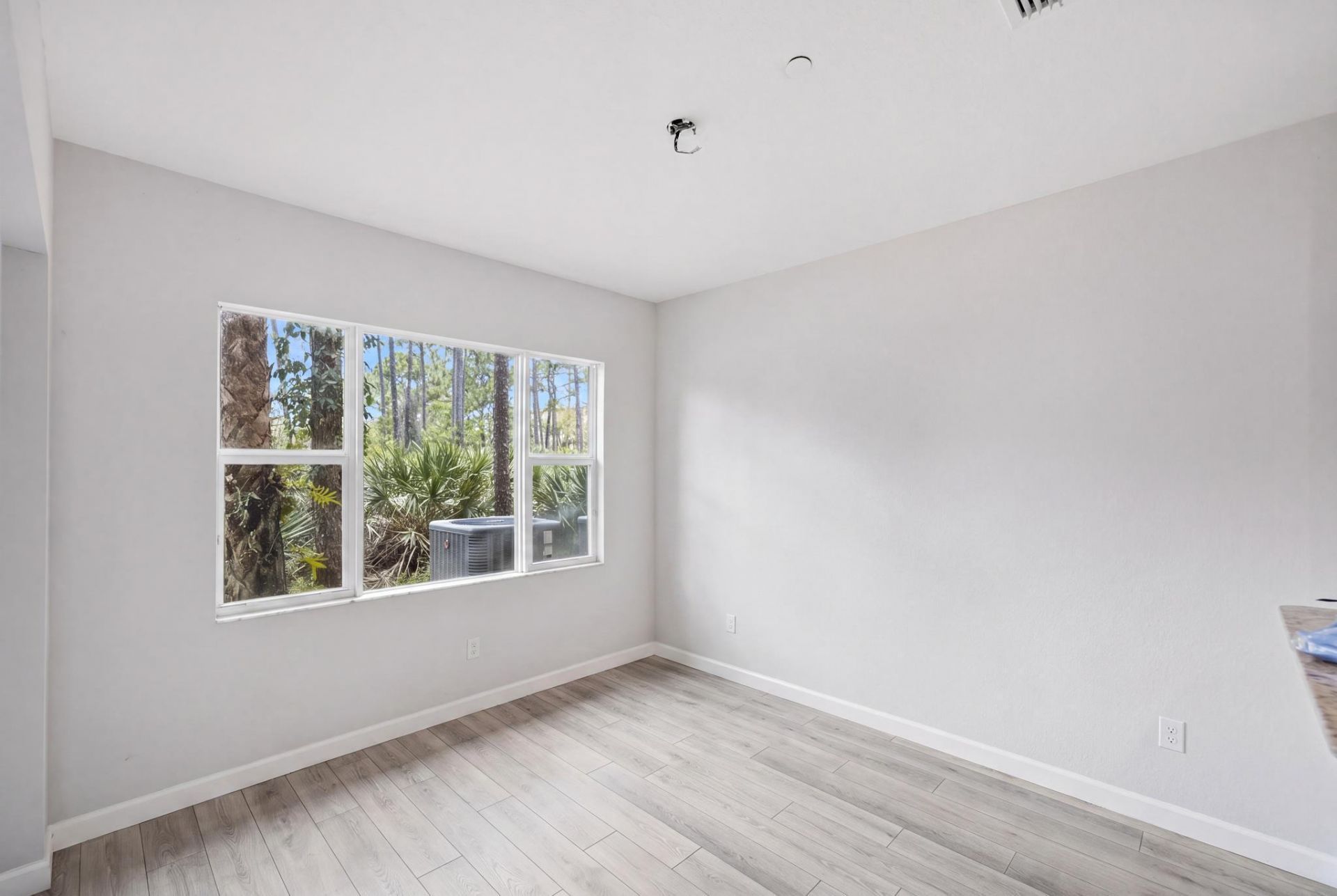 135 SW Walking Path, Stuart, FL 34997 Photo