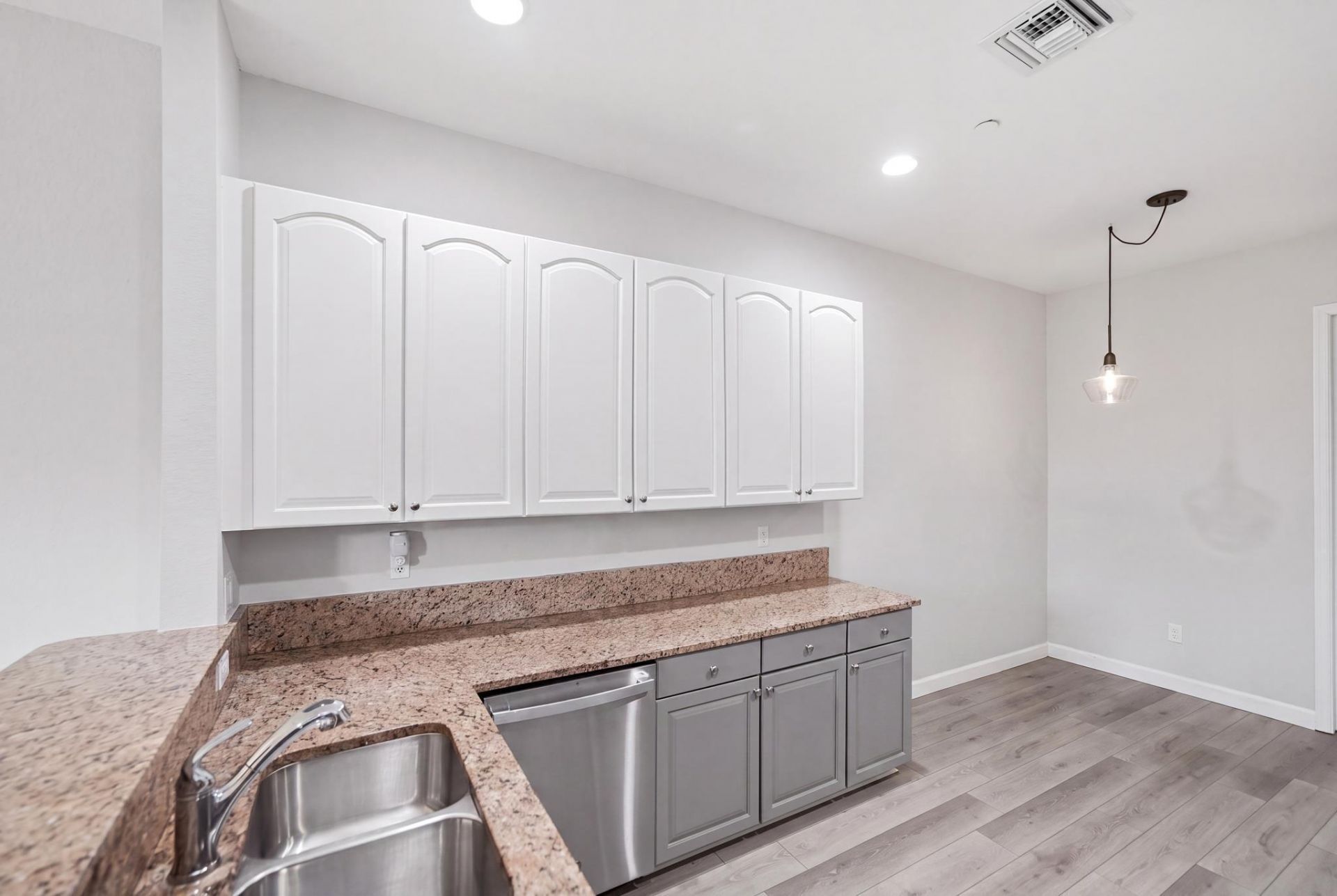 135 SW Walking Path, Stuart, FL 34997 Photo