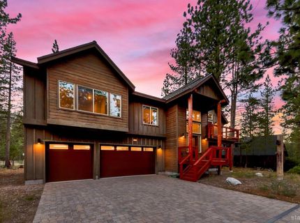2810 Saint Nick Way, South Lake Tahoe, CA 96150 Photo