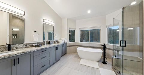2810 Saint Nick Way, South Lake Tahoe, CA 96150 Photo