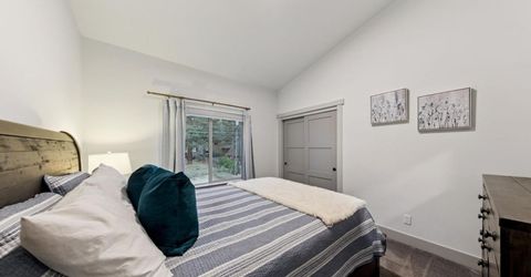 2810 Saint Nick Way, South Lake Tahoe, CA 96150 Photo