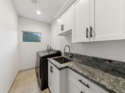 2810 Saint Nick Way, South Lake Tahoe, CA 96150 Photo