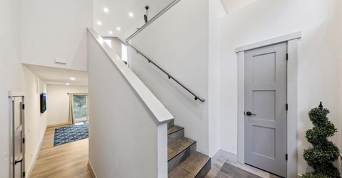 2810 Saint Nick Way, South Lake Tahoe, CA 96150 Photo