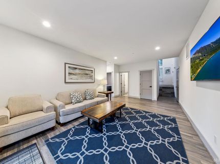 2810 Saint Nick Way, South Lake Tahoe, CA 96150 Photo