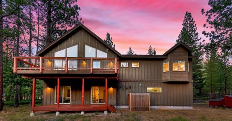 2810 Saint Nick Way, South Lake Tahoe, CA 96150 Photo