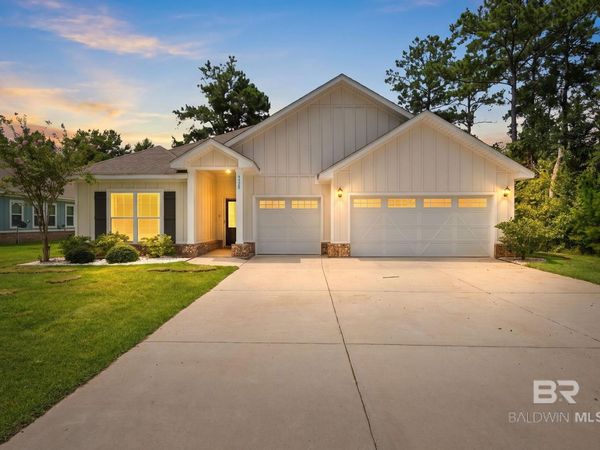 9520 Amethyst Drive, Daphne, AL 36526