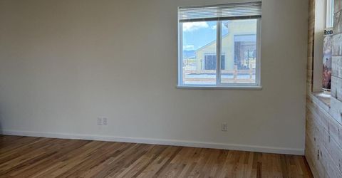 514 N Oregon Street, Yerington, NV 89447 Photo