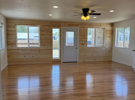 514 N Oregon Street, Yerington, NV 89447 Photo