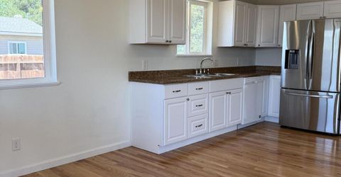 514 N Oregon Street, Yerington, NV 89447 Photo