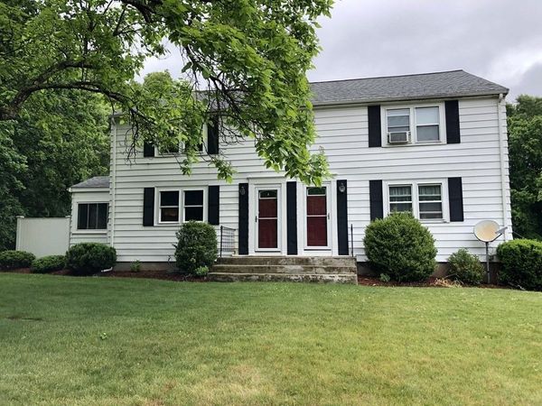 100 Spring Street, Unit Right, Foxboro, MA 02035