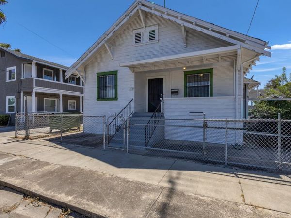 1215 S American St, Stockton, CA 95206