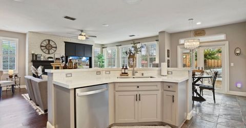 1384 Pyrenees St, Tracy, CA 95304 Photo