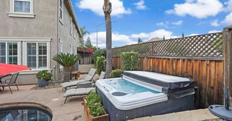 1384 Pyrenees St, Tracy, CA 95304 Photo