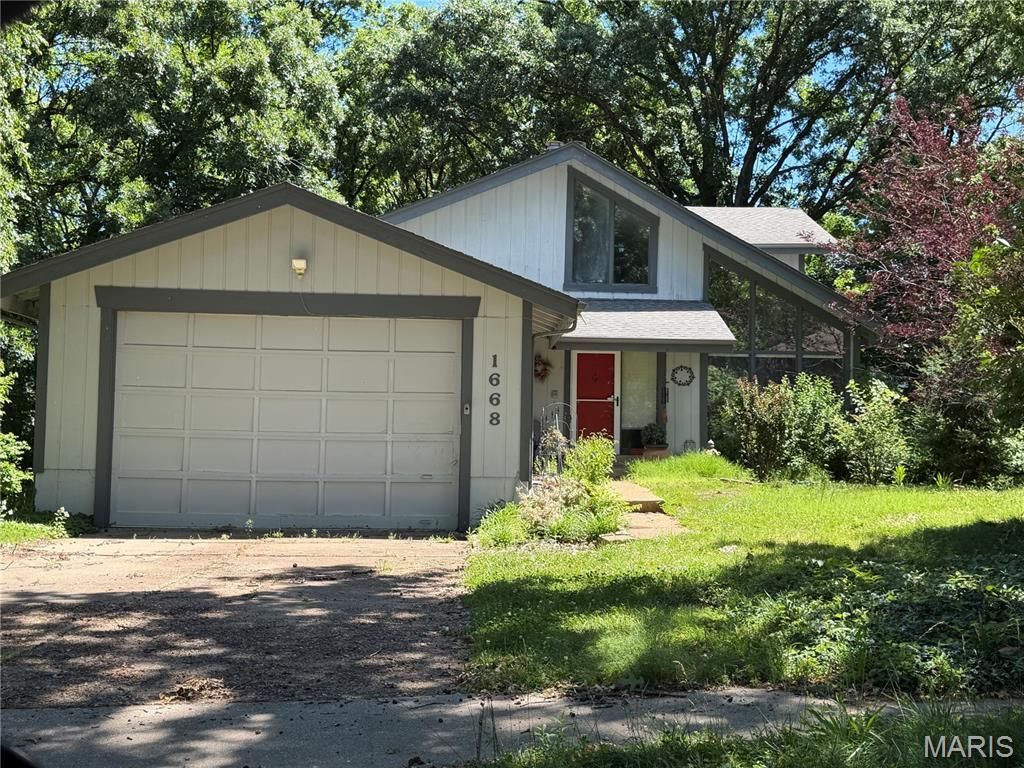 1668 Rishon Hill Drive, Saint Louis, MO 63146 Main Photo