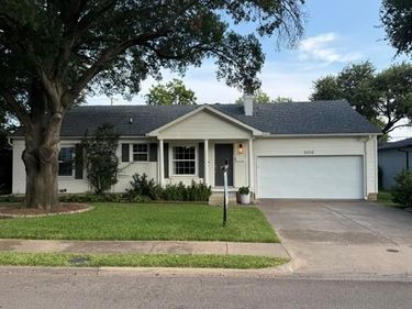 5018 Wateka Drive, Dallas, TX 75209