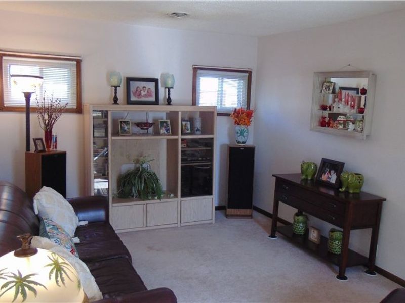 34090 Roberts Road, Eastlake, OH 44095 Photo 21