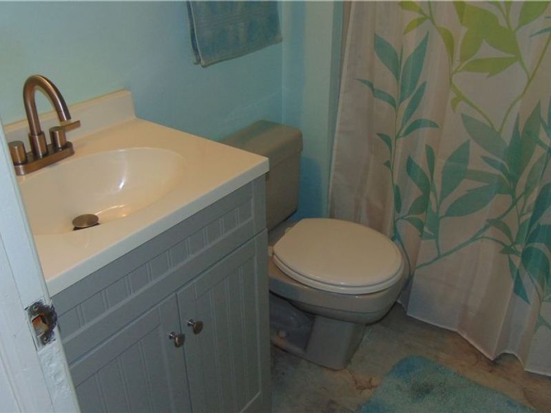 34090 Roberts Road, Eastlake, OH 44095 Photo 26