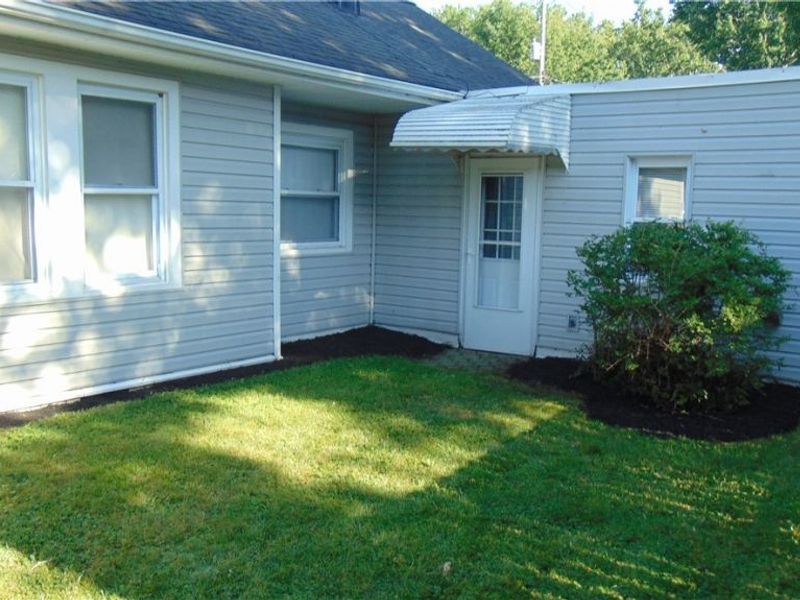 34090 Roberts Road, Eastlake, OH 44095 Photo 4