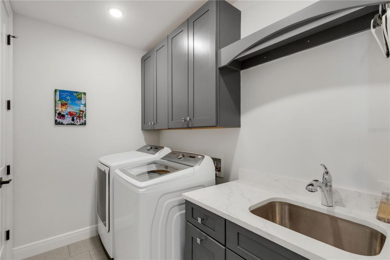 505 Tamiami Trail N, Unit 501, Venice, FL 34285 Photo