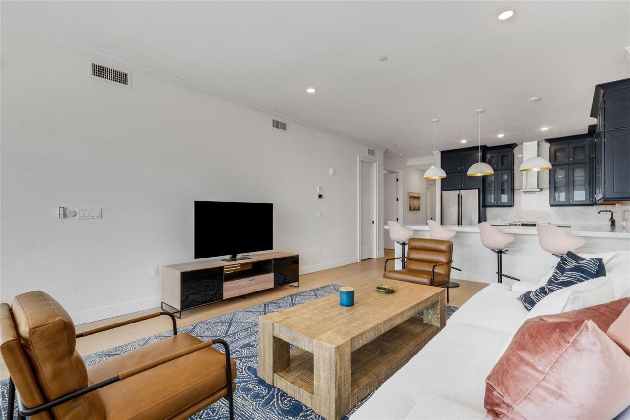 505 Tamiami Trail N, Unit 501, Venice, FL 34285 Photo