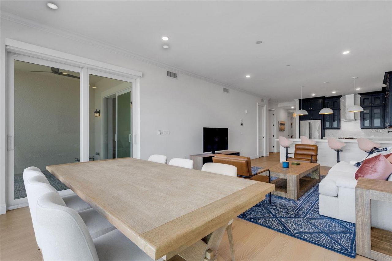 505 Tamiami Trail N, Unit 501, Venice, FL 34285 Photo