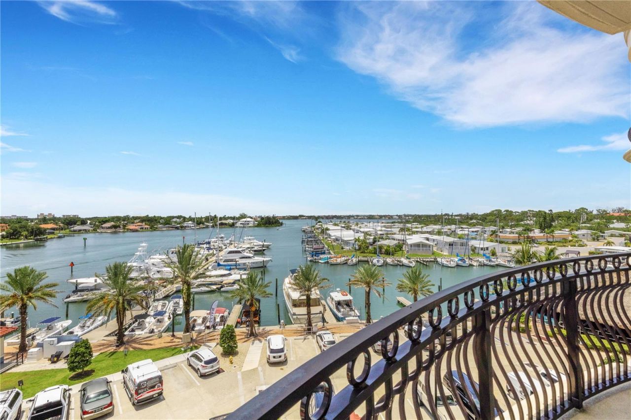505 Tamiami Trail N, Unit 501, Venice, FL 34285 Photo