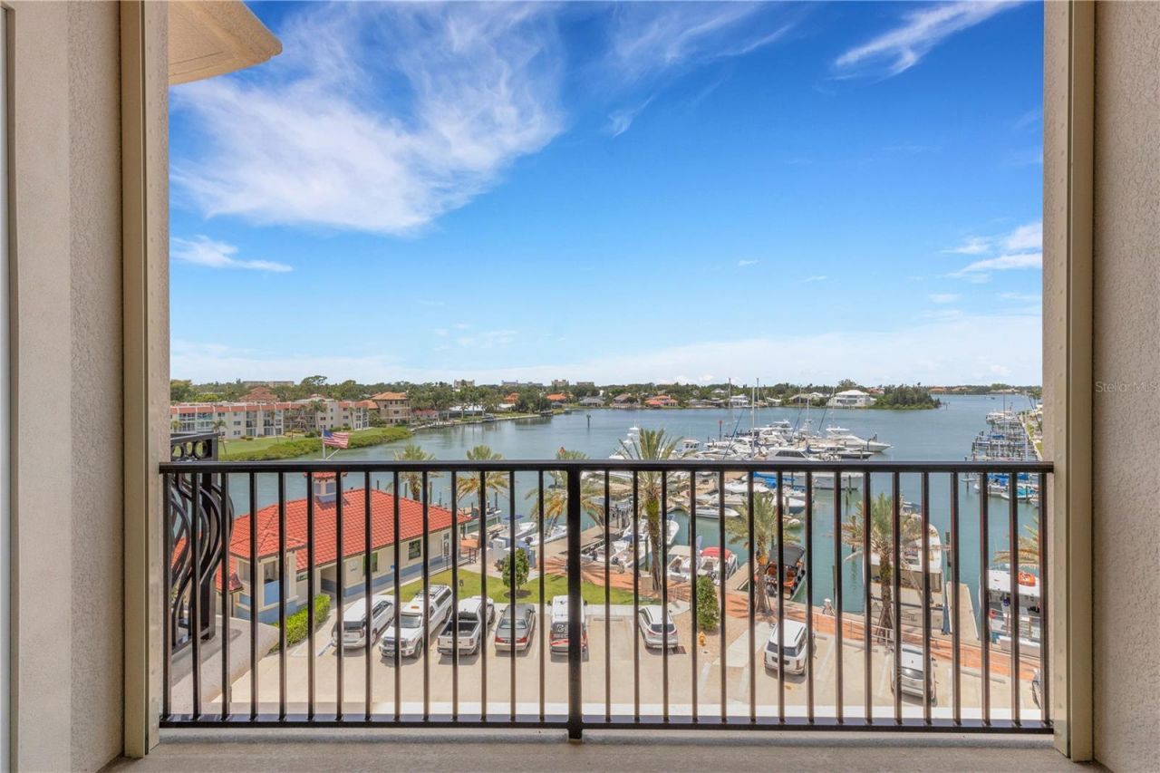 505 Tamiami Trail N, Unit 501, Venice, FL 34285 Photo