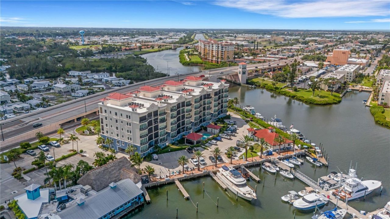505 Tamiami Trail N, Unit 501, Venice, FL 34285 Photo