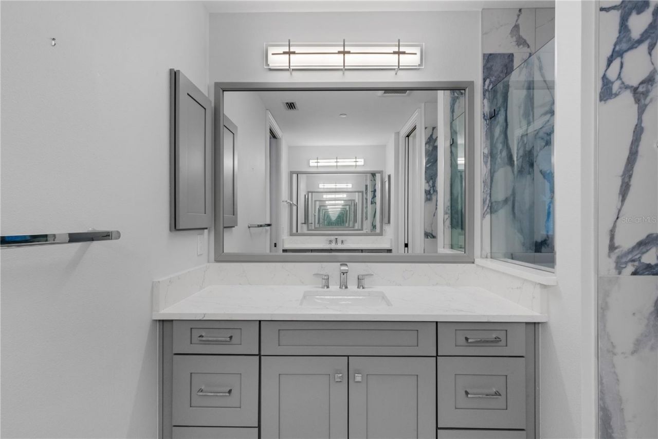 505 Tamiami Trail N, Unit 501, Venice, FL 34285 Photo