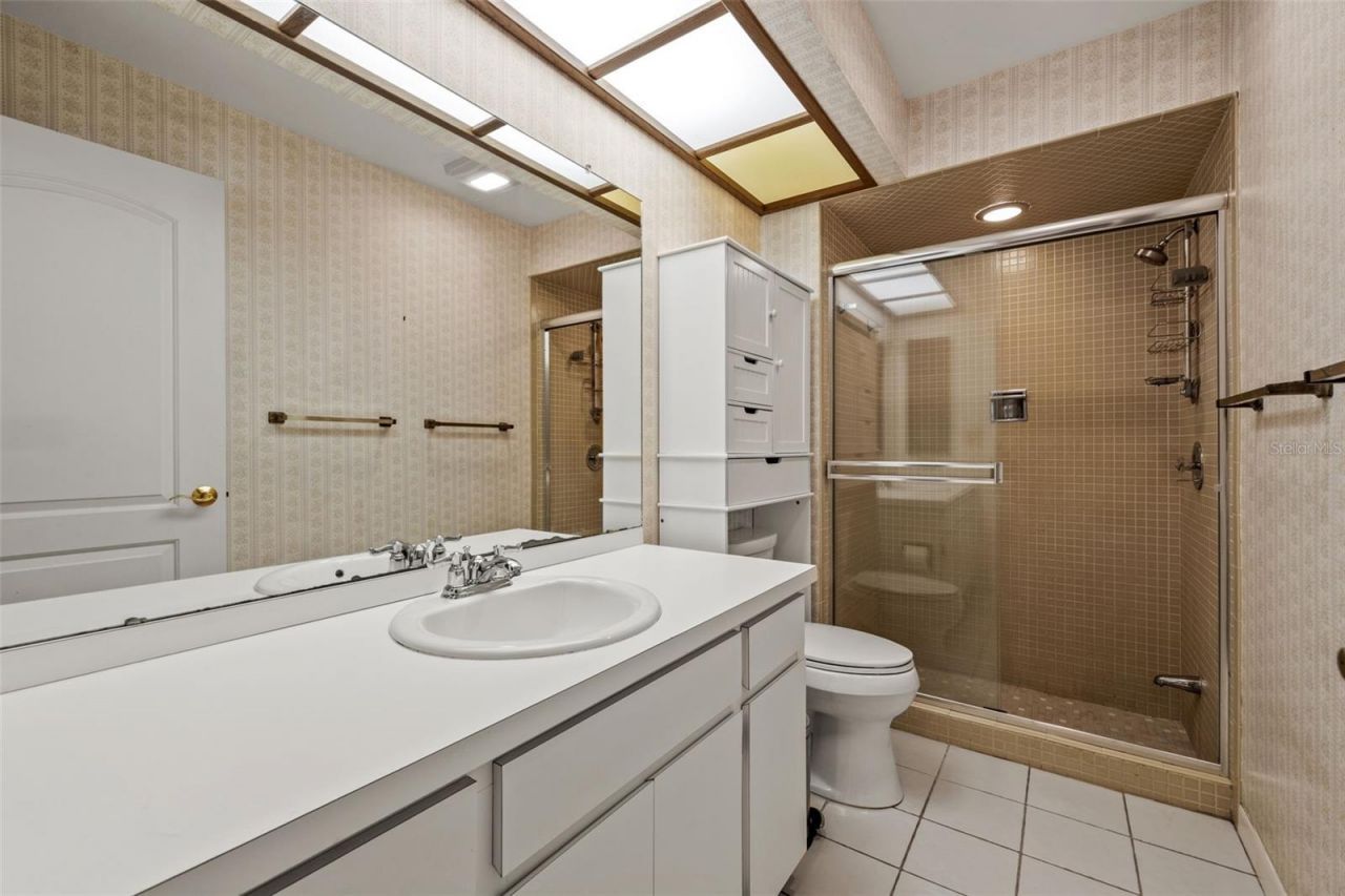 2942 Clubhouse Drive W, Clearwater, FL 33761 Photo